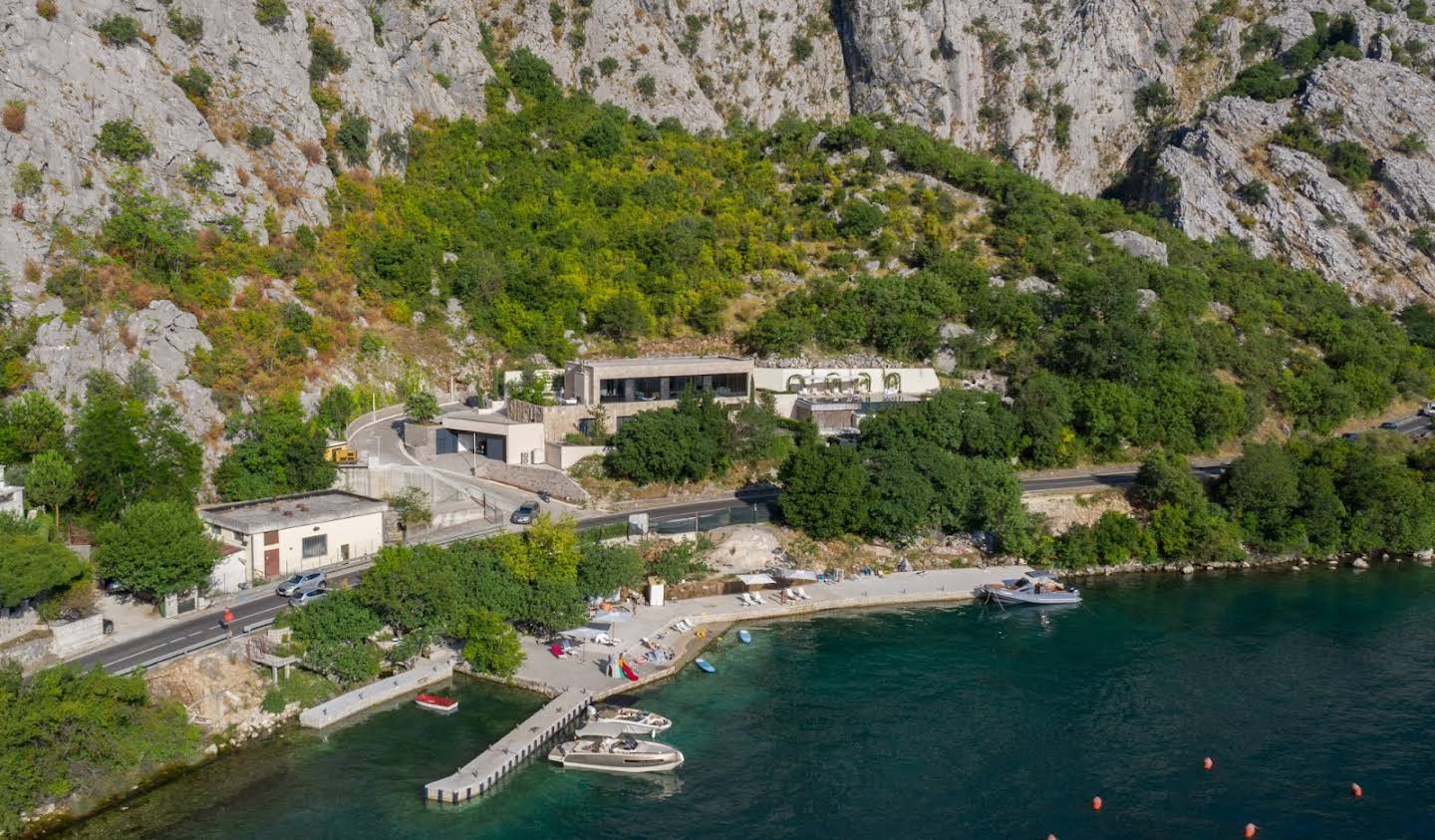 Villa with garden and terrace Kotor