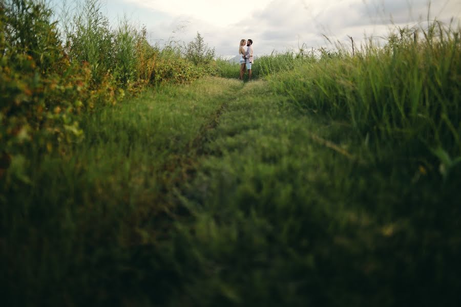 Fotógrafo de bodas Yuriy Meleshko (whitelight). Foto del 17 de enero 2018