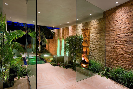 Maison avec piscine 4