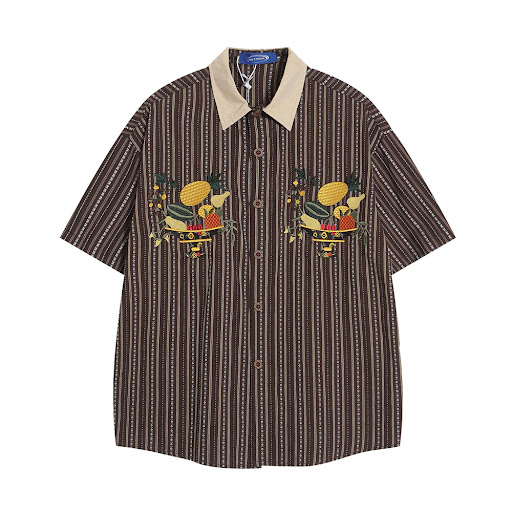 Title 6, Mens short-sleeved shirt with vertical stripes...