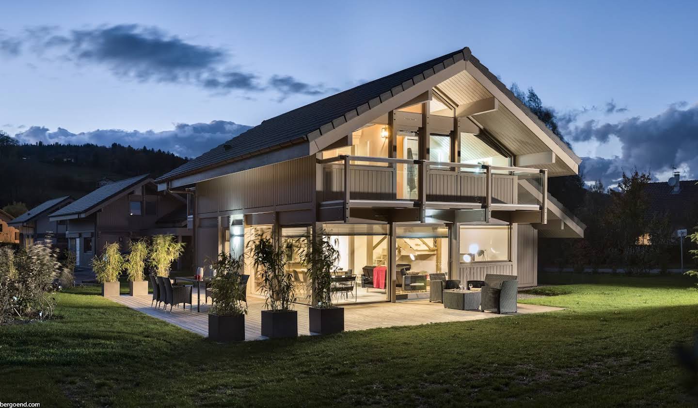 Contemporary house with garden Annecy