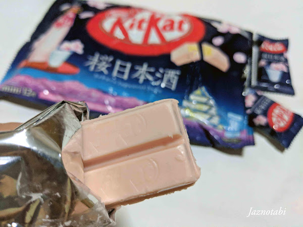 Kit Kat Sakura Sake