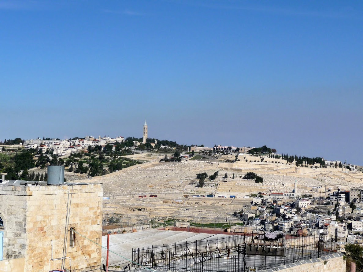 Travel to Israel - Jerusalem. A look at all the tombs on Mount of Olives, The Mount has been used as a Jewish cemetery for over 3,000 years and holds approximately 150,000 graves.