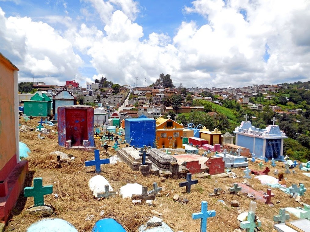 Os Cemitérios coloridos da Guatemala