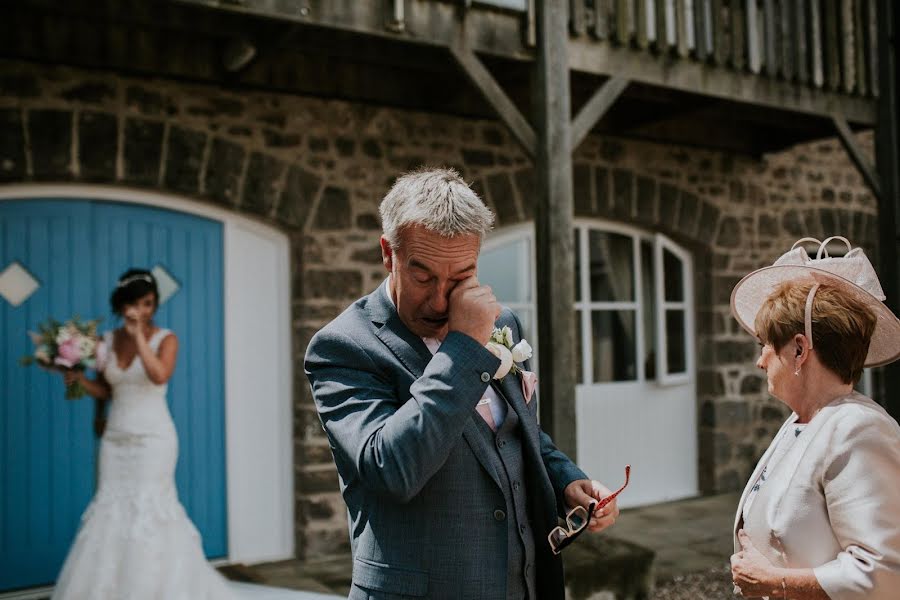 Wedding photographer Sophie Collins (sophiecollins). Photo of 10 June 2019