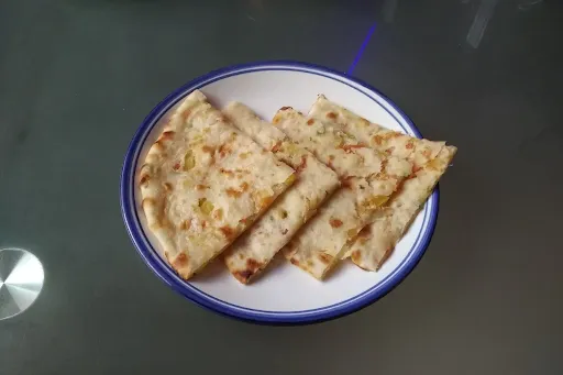 Amritsari Kulcha