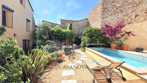 House with pool and terrace 2