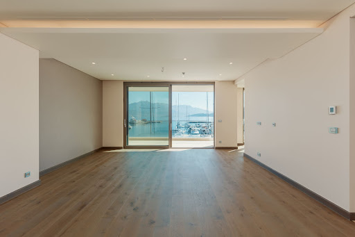 Spacious living room with sea and marina view - Luxury apartment / penthouse for sale in Herceg Novi, 2 bedrooms