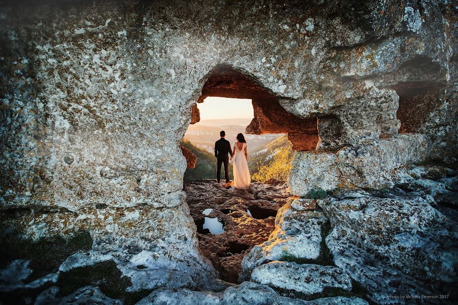 Fotografo di matrimoni Viktoriya Emerson (emerson). Foto del 4 maggio 2017