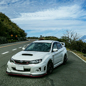 インプレッサ WRX STI GVF