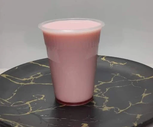 Strawberry Milkshake [350 Ml]