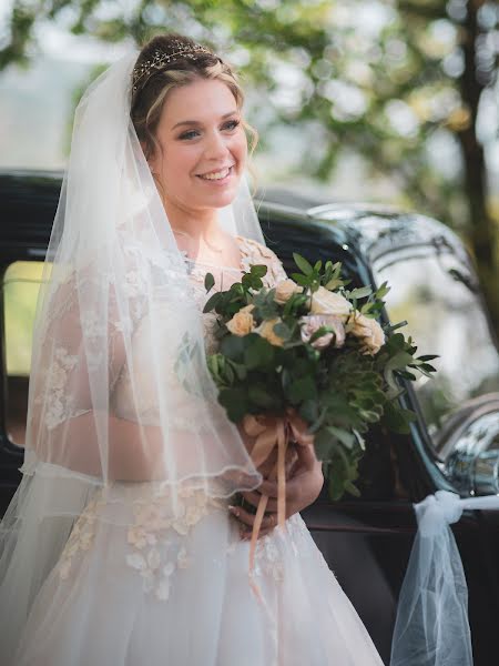 Fotografo di matrimoni Sabrina Mezzani (sabrinamezzaniph). Foto del 3 agosto 2020