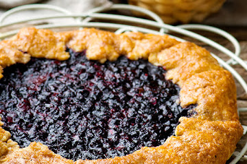 Summer Fresh Blueberry Crostata