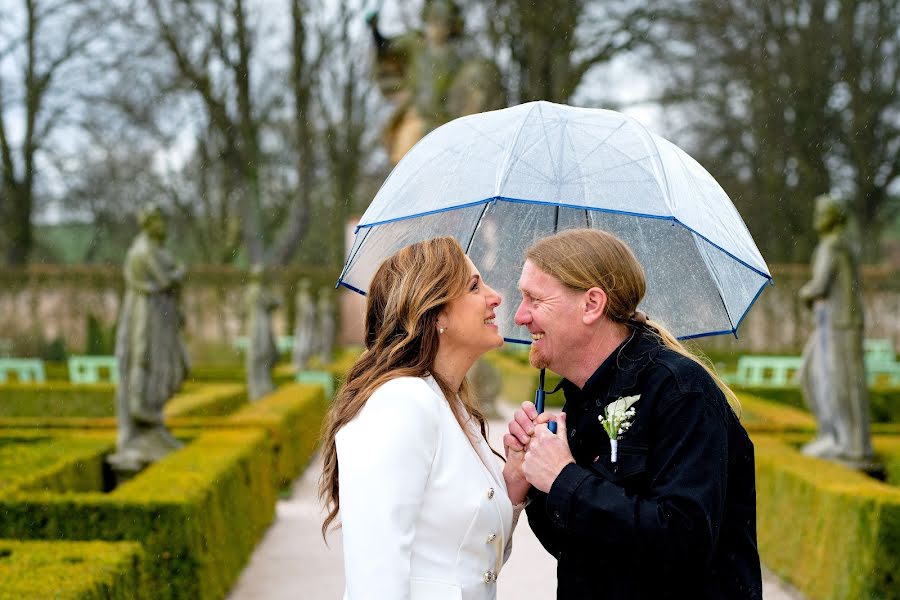 Fotógrafo de bodas Vojtěch Podstavek (vojtechpodstav). Foto del 15 de junio 2023