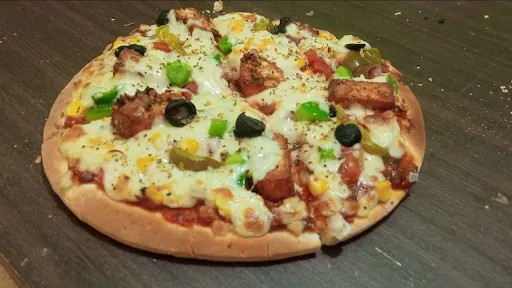 Veg Paneer Fry Pizza [8 Inches]