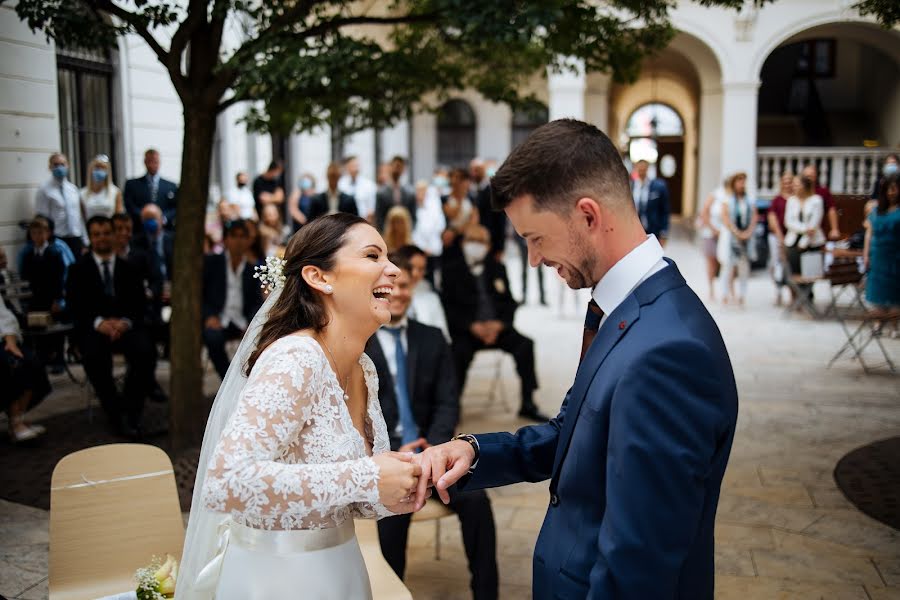 Fotografo di matrimoni Balazs Urban (urbanphoto). Foto del 25 ottobre 2020