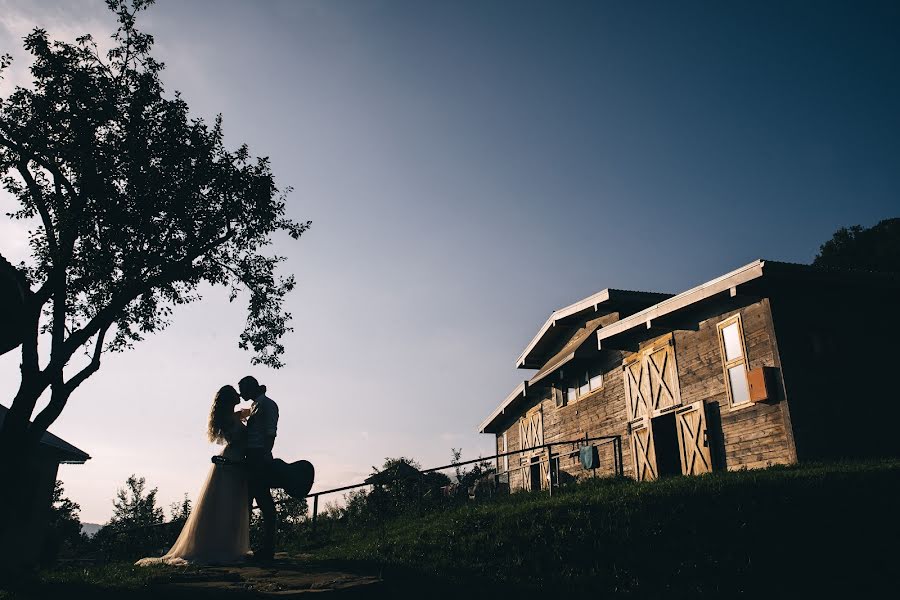 Fotógrafo de casamento Mariya Kekova (kekovaphoto). Foto de 4 de setembro 2019