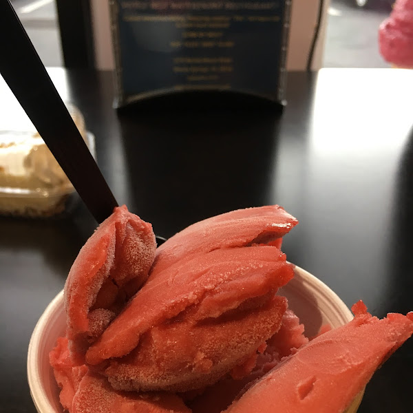 Four flavors of sorbet that are GF and DF. When I told them about my food allergies they got my sorbet from a new container in the back with a clean scooper.