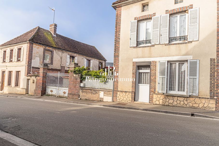 Vente maison 9 pièces 224 m² à Migennes (89400), 190 000 €