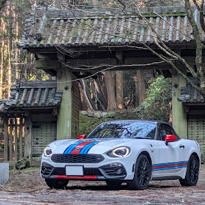 124スパイダー