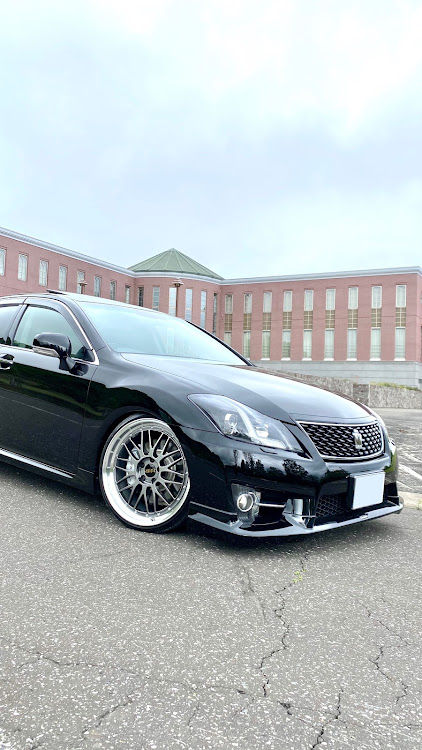 クラウンアスリートのコロナウイルスに負けるな・ちょいいじり・BBS LMに関するカスタム事例の投稿画像1枚目