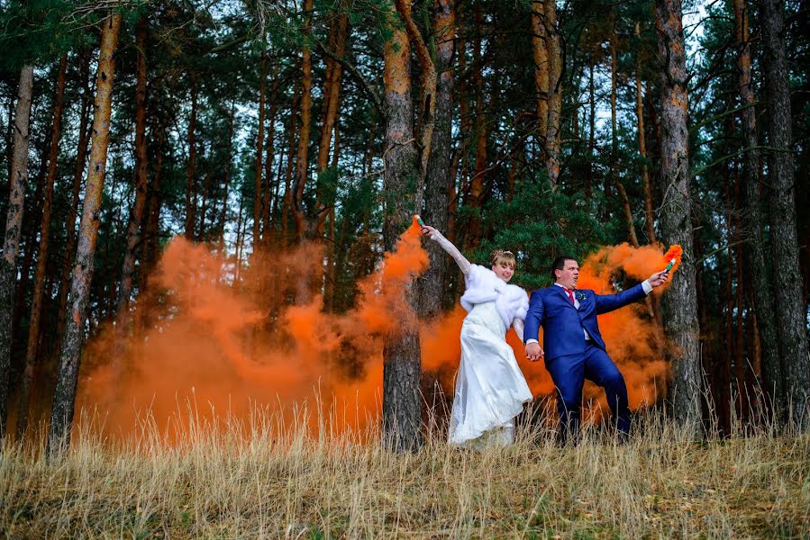 Fotograf ślubny Oleg Medvedev (olegmedvedev). Zdjęcie z 15 grudnia 2014