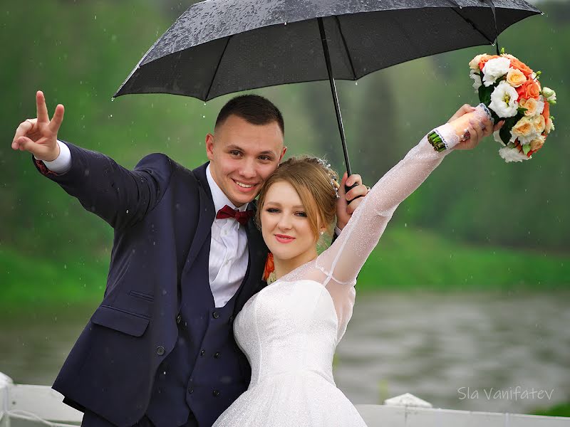 結婚式の写真家Vyacheslav Vanifatev (sla007)。2020 6月11日の写真