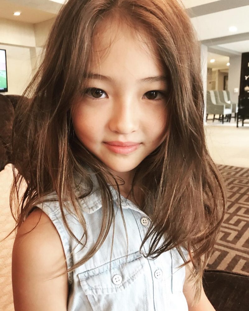 10 years old asian girl