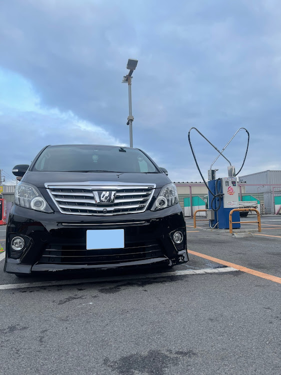 アルファードの洗車・202ブラックに関するカスタム事例の投稿画像1枚目