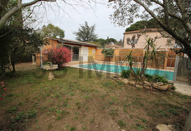 House with pool and terrace 2