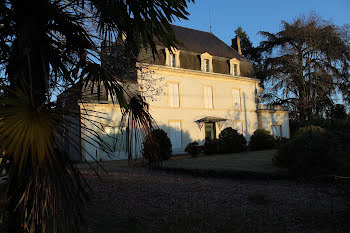 château à Pineuilh (33)