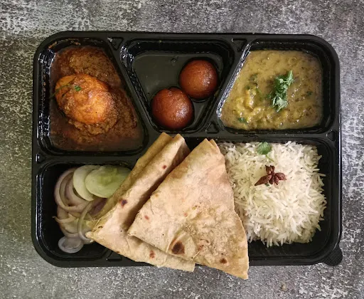 Egg Curry Thali