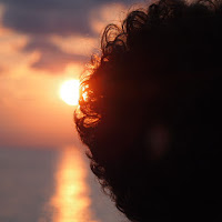 tramonto tra i capelli. di 