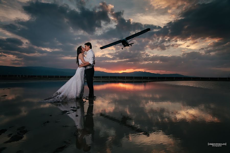 Wedding photographer Alejandro Souza (alejandrosouza). Photo of 8 April 2015