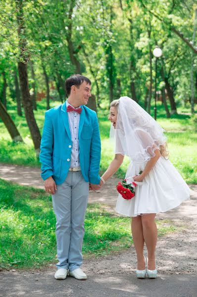 Fotografo di matrimoni Vitaliy Plotnikov (plotnikov100). Foto del 27 dicembre 2015