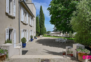 House with pool and terrace 2