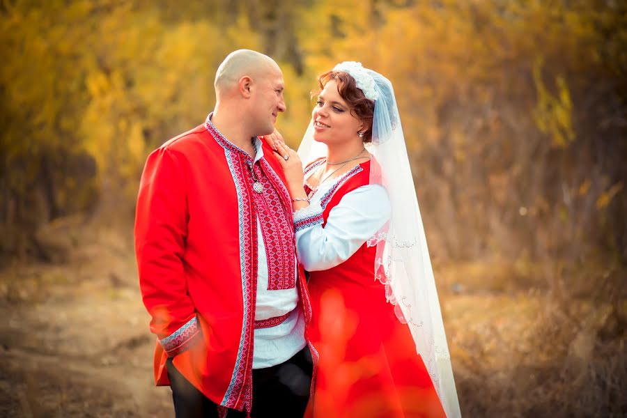 Wedding photographer Lyubov Ilyukhina (astinfinity). Photo of 11 November 2016