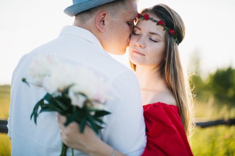 Wedding photographer Evgeniya Mayorova (evgeniamayorova). Photo of 25 June 2015