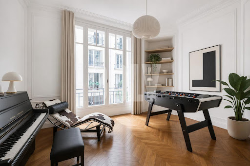 Apartment 4