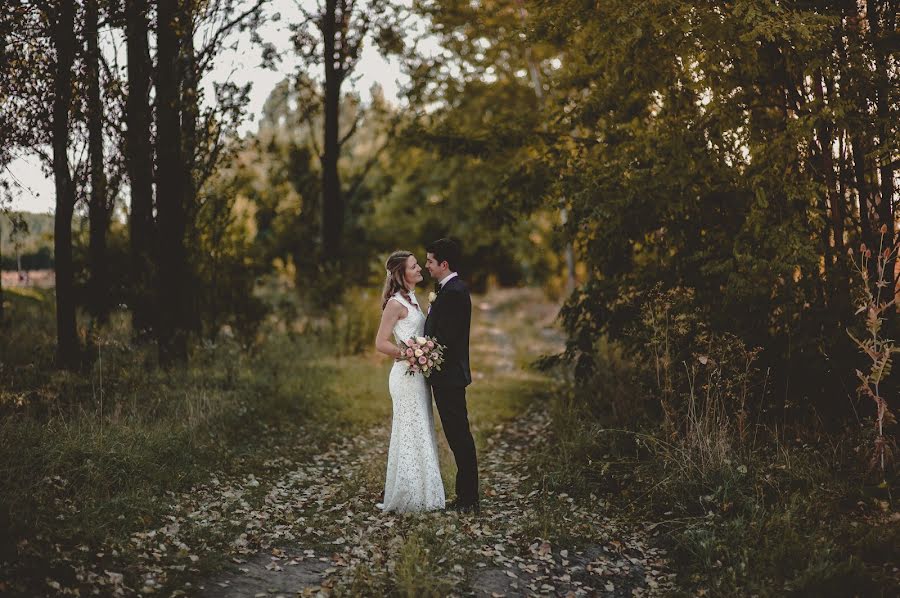 Fotografo di matrimoni Márton Fejes (trilite-marci). Foto del 30 marzo 2020