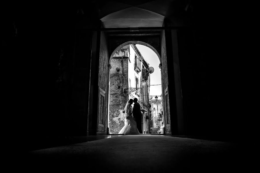 Fotografo di matrimoni Maurizio Capobianco (capobianco). Foto del 30 marzo 2019