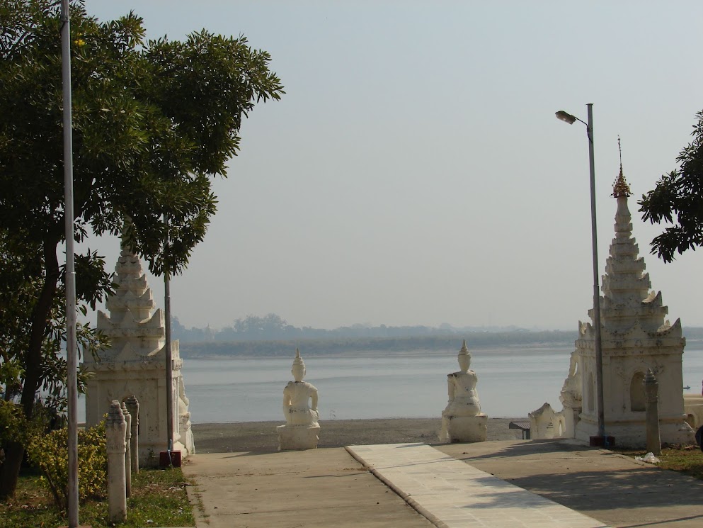 satowya pagoda - mingun