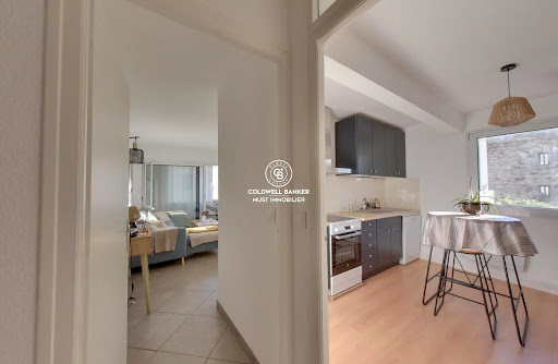 Apartment 5