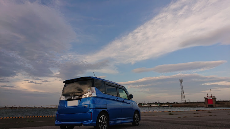 ソリオの今回は、金曜日の夕方に撮影した・ある場所にて・あまりにも強風&荒波で・アクアラインをバックに・いつもイイネ&コメントありがとうございます🙇‍♂️に関するカスタム事例の投稿画像6枚目