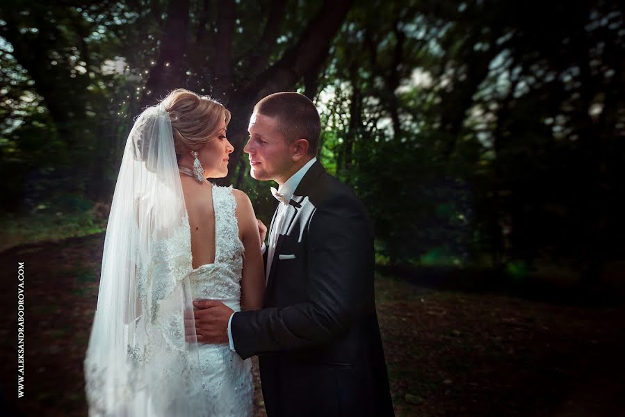 結婚式の写真家Aleksandra Bodrova (aleksbodrova)。2014 10月7日の写真