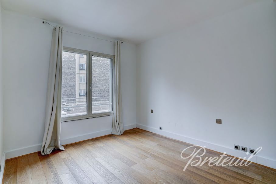 Vente appartement 3 pièces 67.8 m² à Paris 17ème (75017), 830 000 €
