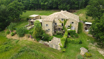 maison à Viens (84)