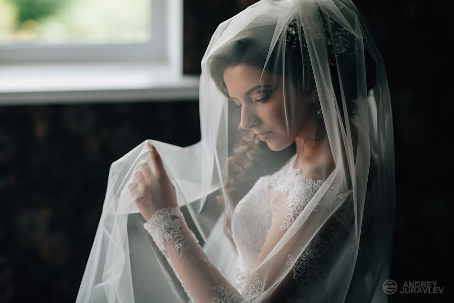 Fotografo di matrimoni Andrey Zhuravlev (juravlev). Foto del 2 giugno 2015