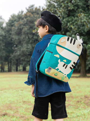 Title 3, Schoolboy backpack cute