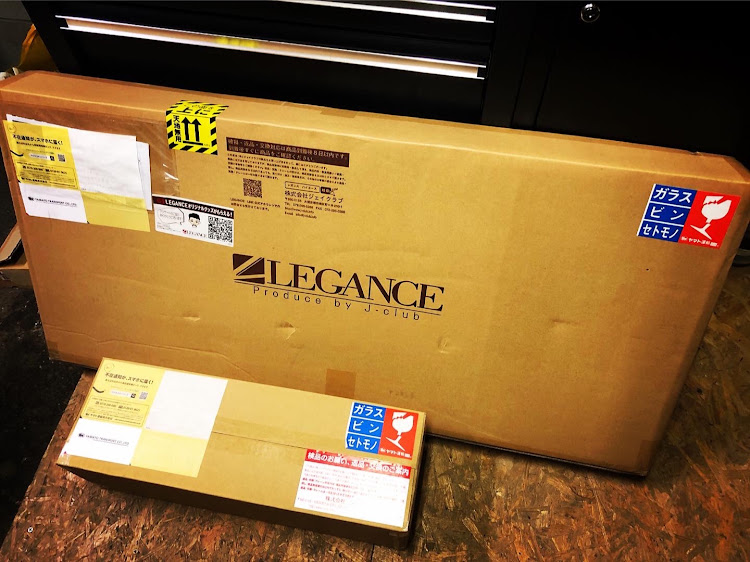 ハイエースのハイエースバン・ハイエースワイド・LEGANCE・テーブル・ポールテーブルに関するカスタム事例の投稿画像1枚目